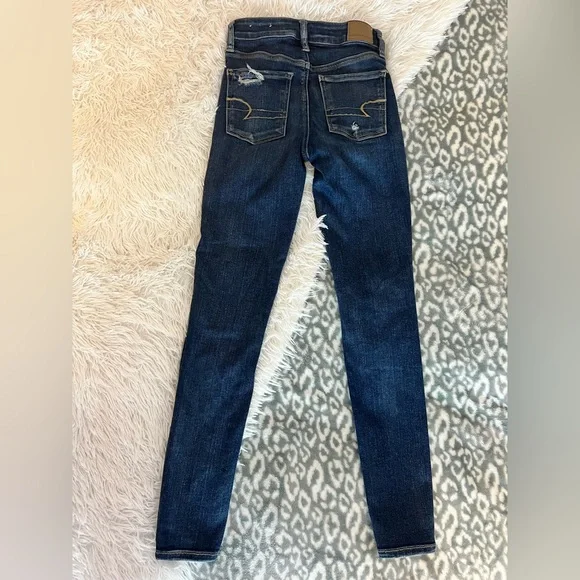 American Eagle Hi-Rise Jegging - Picture 2 of 5